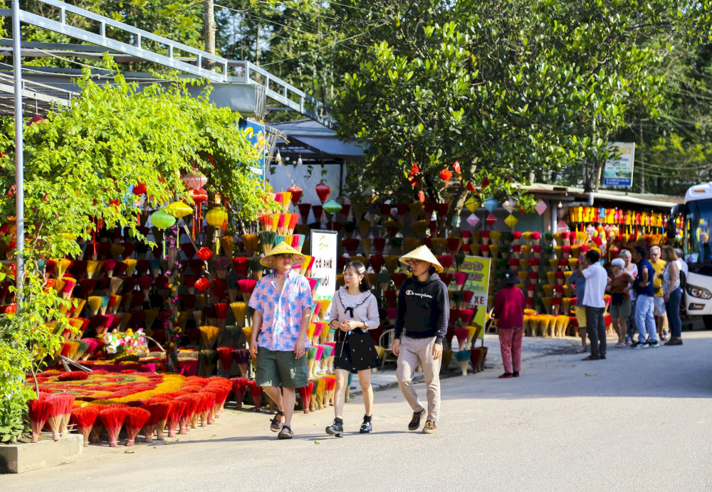 Giới thiệu làng hương Thuỷ Xuân